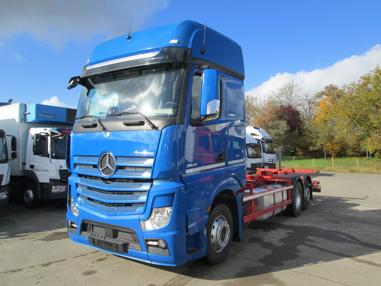 ACTROS 2542 L GIGASPACE BDF-Fahrgestell 7,45 m